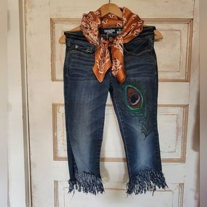 Denzian Crop Fringe Handpainted Peacock Jeans Size 5/w27